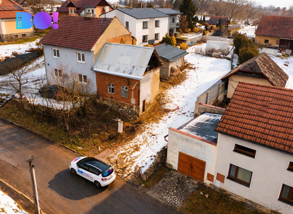 Nabízíme k prodeji rodinný dům v obci Soběchleby, včetně při