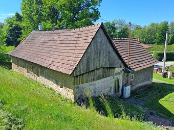 Nabízíme k prodeji rodinný dům v obci Žichlínek, okres Ústí 