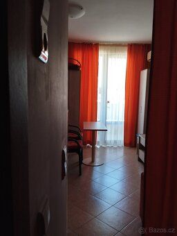 na Slunečném pobřeží - Nesebar.1+k.k.35m2 s balkonem ,výtahe