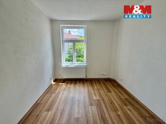 Nabízíme k pronájmu nově zrekonstruovaný byt 4+1 o velikosti