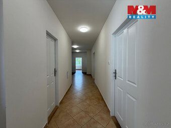 Nabízíme k pronájmu nově zrekonstruovaný byt 4+1 o velikosti