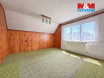 Nabízíme Vám k prodeji rodinný dům o dispozici 5+1 v obci Je