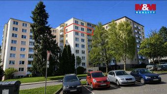 Nabízíme Vám k pronájmu byt o dispozici 3+1 o celkové výměře