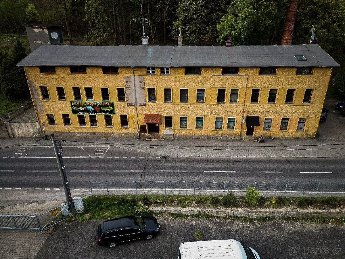 Prodáme obchodní / výrobní prostor v našem domě u hlavní sil