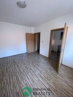 Nabízím k pronájmu atelier na adrese Wolkerova 2766, Kladno.