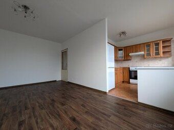 Nabízím k pronájmu atelier na adrese Wolkerova 2766, Kladno.