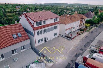 Ev.č. 00022 Nabízíme k pronájmu moderní byt 2+kk, který se n