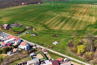 Nabízím Vám k prodeji stavební pozemek o velikosti 1.133 m²,