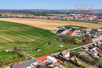 Nabízím Vám k prodeji stavební pozemek o velikosti 1.133 m²,