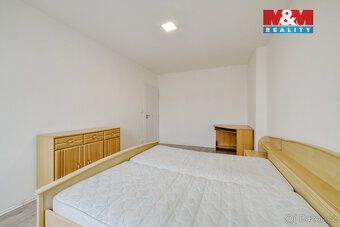 Pronájem bytu 2+1, 52 m2, ve druhém patře bytového domu bez 