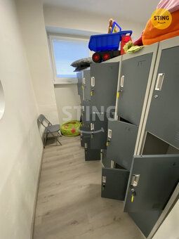 Dovolujeme si Vám nabídnout k pronájmu zavedenou tělocvičnu 