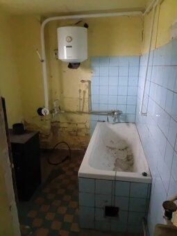 Se souhlasem majitele prodám RD 2+1 v Kyjově, ke kompletní r
