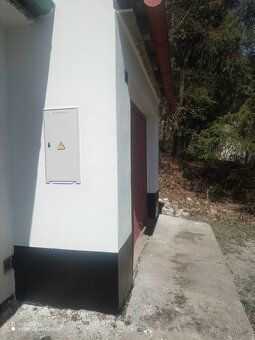 Prodám garáž Zelená hora u Kraslic,zděná: 6x4,5m= 27m2,zapsa