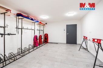 Nabízíme ke koupi útulný ateliér 1+kk o velikosti 25,1 m², i