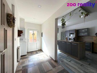 Nabízíme k prodeji rodinný dům s užitnou plochou 230 m², sit