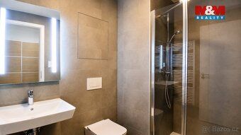 Nabízíme k pronájmu světlý byt 2+kk o užitné ploše 39 m² v p