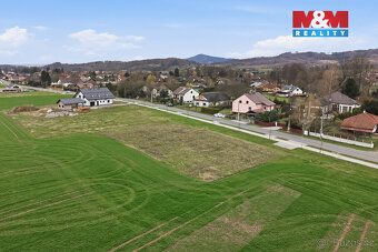 Prodej stavebního pozemku o výměře 889 m² v k.ú. Vikýřovice 