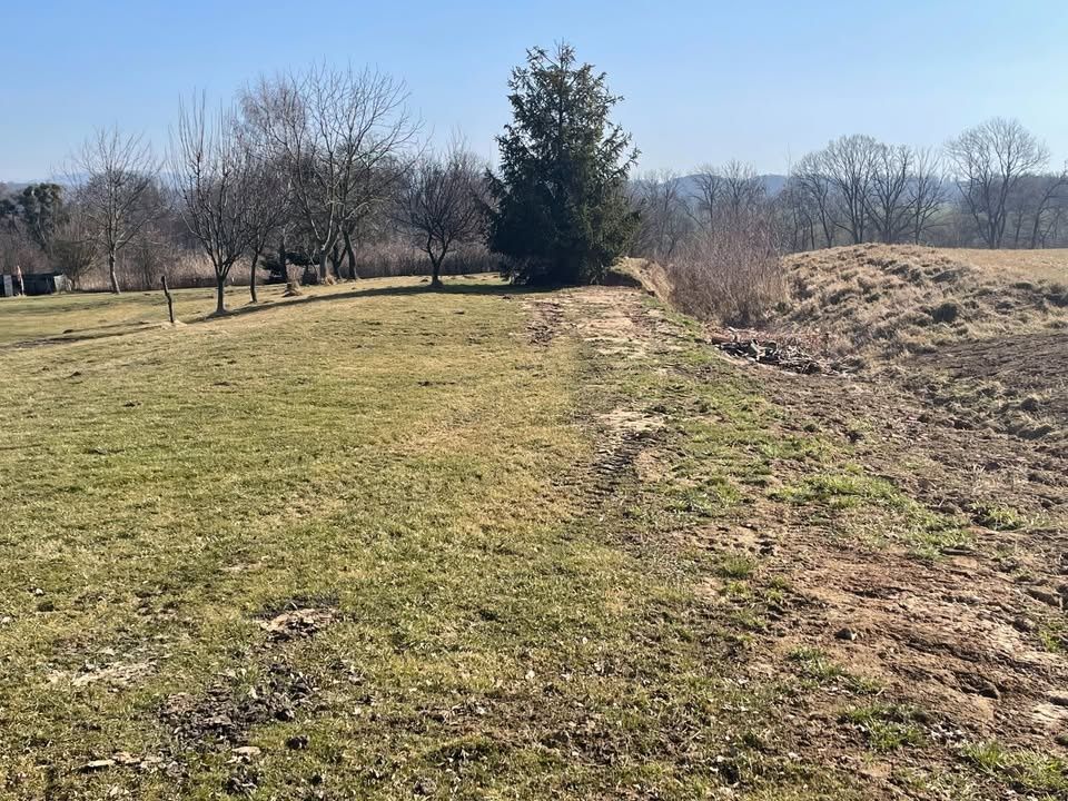 Stavební pozemek 1 297 m² – Polom u Hranic Prodej slunného p