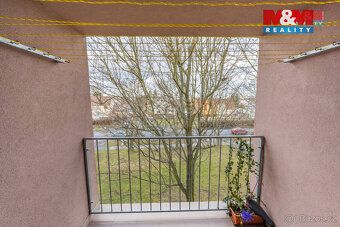 Nabízíme k pronájmu útulný byt 1+1 o rozloze 28 m², který se