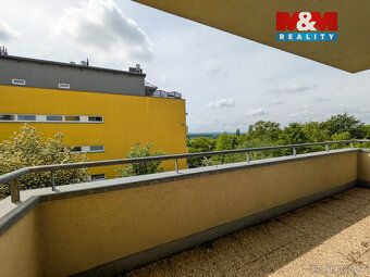 Nabízíme k pronájmu světlý byt 2+kk o užitné ploše 65 m² v k