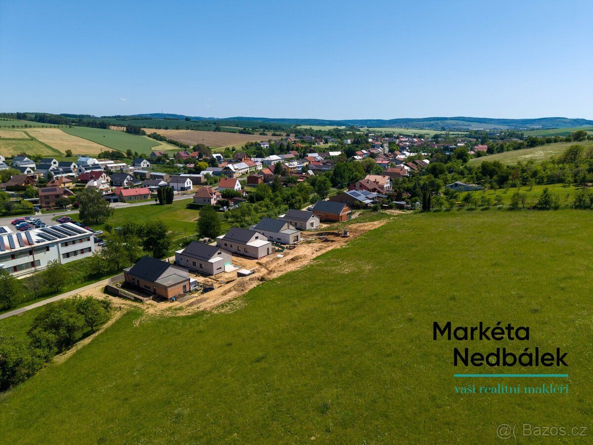Ev.č. 22669 Hezký den ráda bych vám nabídla ke koupi investi