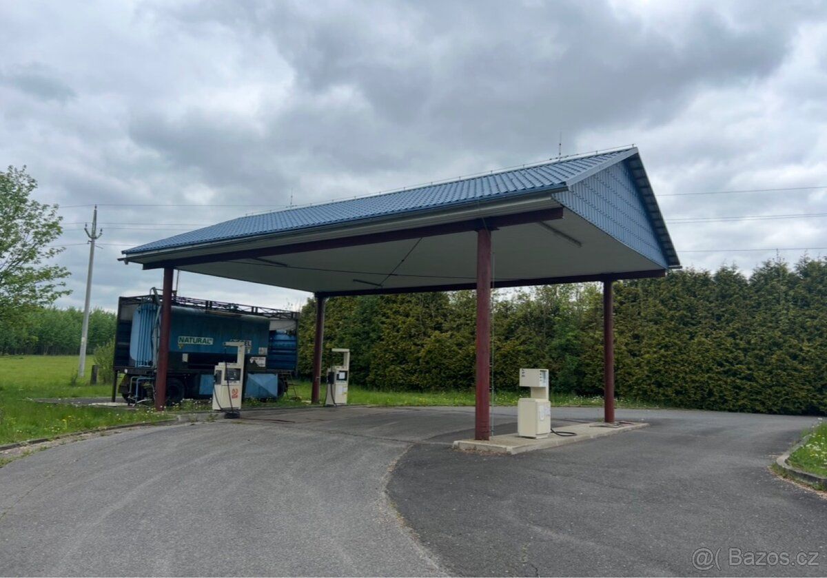 Prodam pristresek z byvale cerpaci stanice v dobrem stavu, r