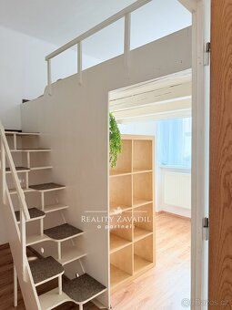 Ev.č. 01172 Prodej atypického bytu 2+1, 64 m², zahrada, Pard