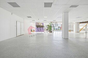 V rámci nového konceptu multifunkční budovy PORTOFFICE nabíz