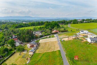 Stavební parcela včetně studieStavební pozemek 900 m², Karlo