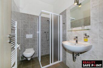 Ev.č. 00617 Nabízíme k prodeji nově zrekonstruovaný hotel v 