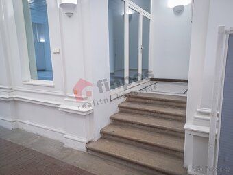 Nabízím k pronájmu komerční prostor o velikosti 92 m² v ulic