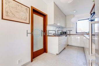 Společnost HOME RENT exkluzivně nabízí byt, který umí něco, 