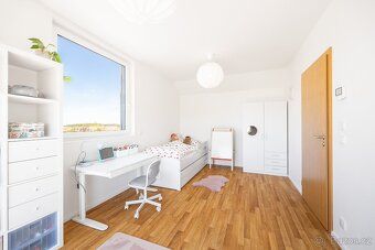 Nabízíme k prodeji moderní rodinný dům 4+1 o podlahové ploše