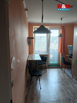 Pronájem zařízeného bytu 1+1 o užitné ploše 48 m² v klidné č