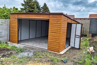 Parametry: Typ střechy-pultová střecha spád od vrat dozadu Š