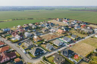Prodej, pozemky/bydlení, 736 m2, Krátká, Pátek, Nymburk [ID 