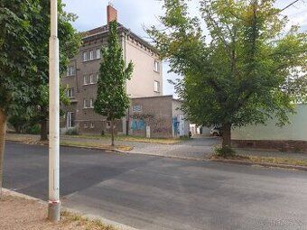 Nabízím k pronájmu garáž v rámci halových garáží v Plzni na 