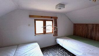 Nabízíme prodej rodinného domu o dispozici 3+1, obytná ploch