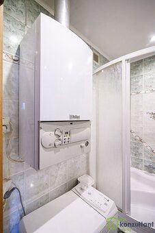 Ev.č. 00863 Nabízíme exkluzivně k prodeji bytový dům s velký