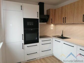 Prodám byt v Bruntále 2+1, 56 m² v druhém patře s balkonem b