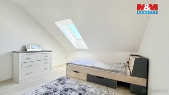 Nabízíme k prodeji nadstandardní, architektonicky moderní ro