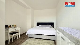 Nabízíme k prodeji nadstandardní, architektonicky moderní ro