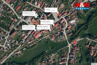 Nabízíme k prodeji samostatně stojící rodinný dům v malebné 