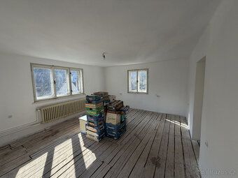 Nabízíme k prodeji rodinný dům v klidné a vyhledávané lokali