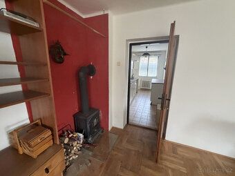 Nabízíme k prodeji rodinný dům v klidné a vyhledávané lokali