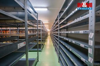 Pronájem samostatně stojícího komerční areálu.
Prostory jsou