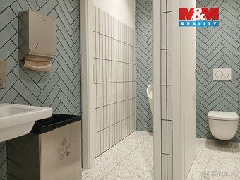 Dovolujeme si Vám nabídnout k pronájmu komerční prostor o ve