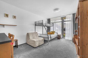 apartmán s nadstandardní lodžií o velikosti 13,8 m² ve střed
