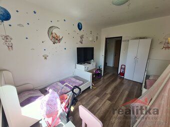 Nabízíme pronájem hezkého bytu 3+1 s lodžií v Opavě na ul. B