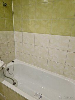 Nabízím k pronájmu byt 2+1 v Děčín-Letná, ulice U Tvrze. Byt
